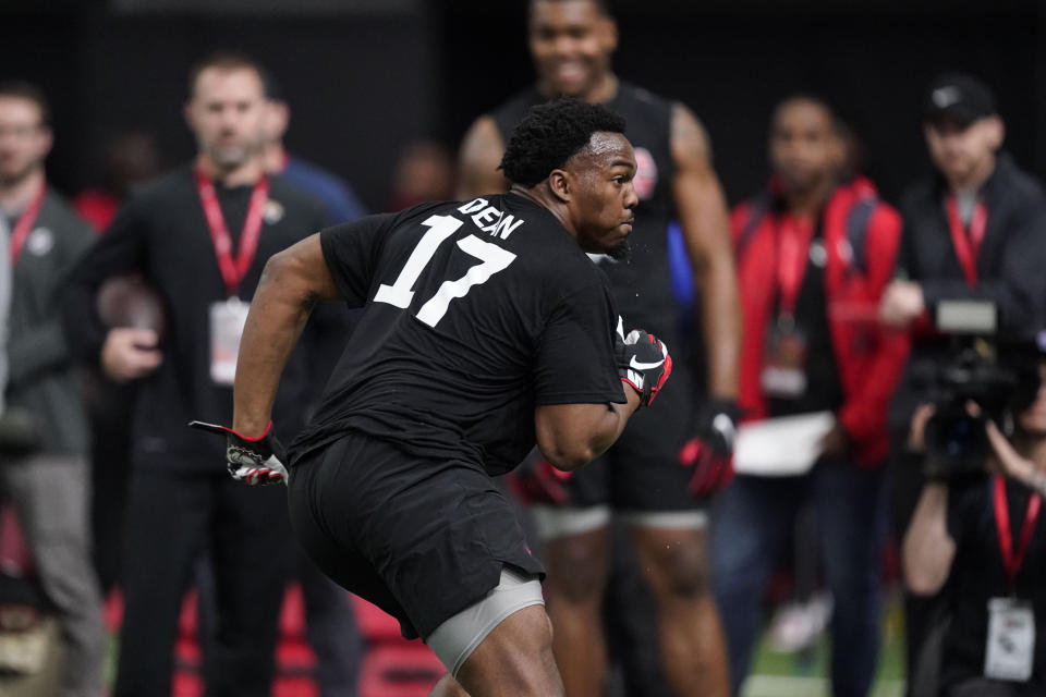 Though undersized, Nakobe Dean is the top linebacker in the 2022 NFL draft class. (AP Photo/Brynn Anderson)