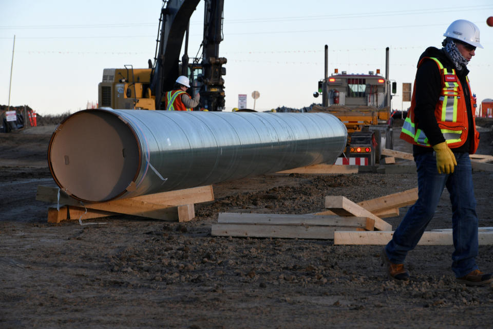 The expansion of the Canadian government-owned Trans Mountain oil pipeline advanced to a new construction stage, in Acheson, Alberta, Canada December 3, 2019. REUTERS/Candace Elliott