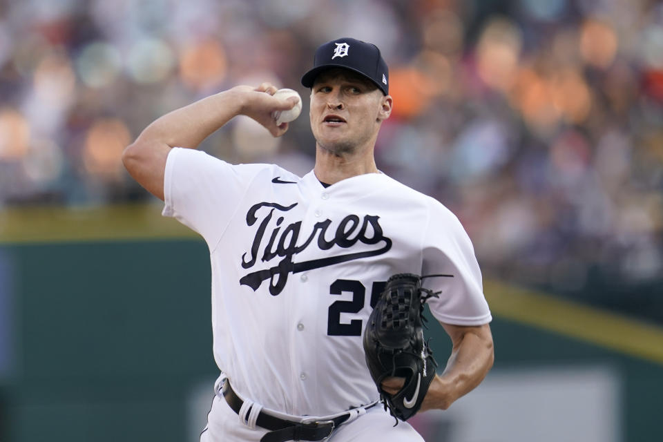 Le lanceur des Detroit Tigers, Matt Manning, a été meilleur en août, le plaçant sur le radar fantastique.  (AP Photo/Paul Sancya)