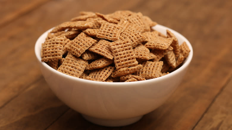 wheat chex cereal in bowl