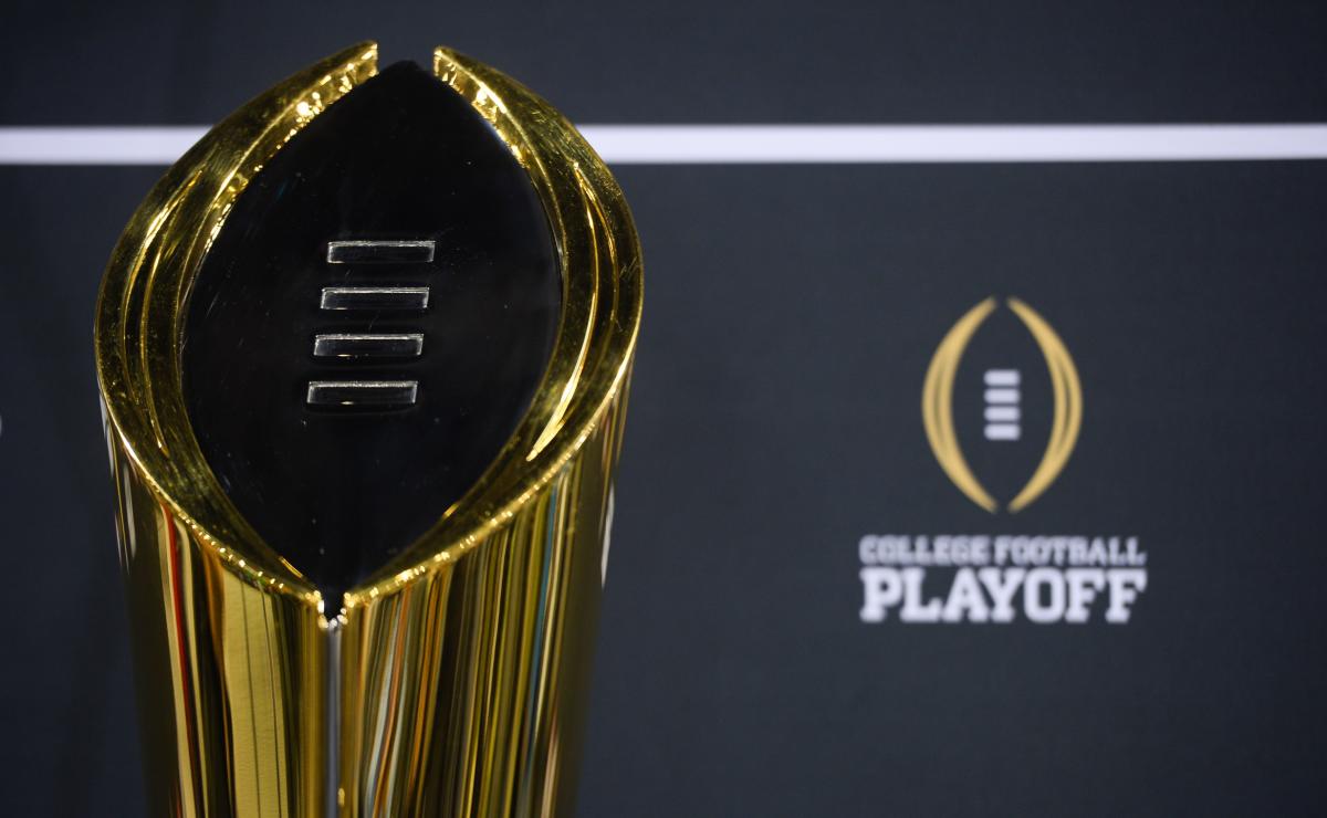 College Football Playoff avslöjar schemat för 2025 med 12 lag för första gången