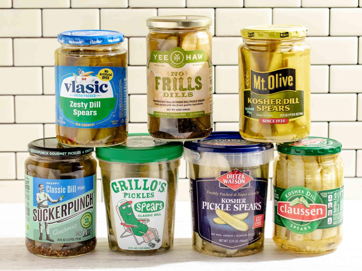 I tried 7 dill pickles from the supermarket and the winner is an absolute classic