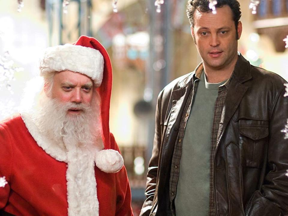 Paul Giamatti and Vince Vaughn in "Fred Claus" (2007).