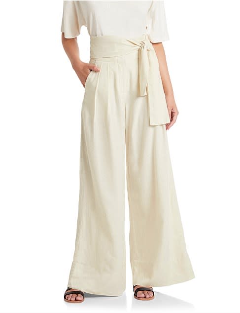 Australian stylists call Kmart's $20 'Wide Leg Linen Blend Pants