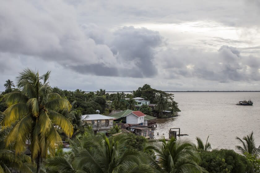 Foto tomada en la Bahía Bluefields en Nicaragua el 2 de julio del 2022, tras el impacto de la tormenta tropical Bonnie . (Foto AP/Inti Ocon)