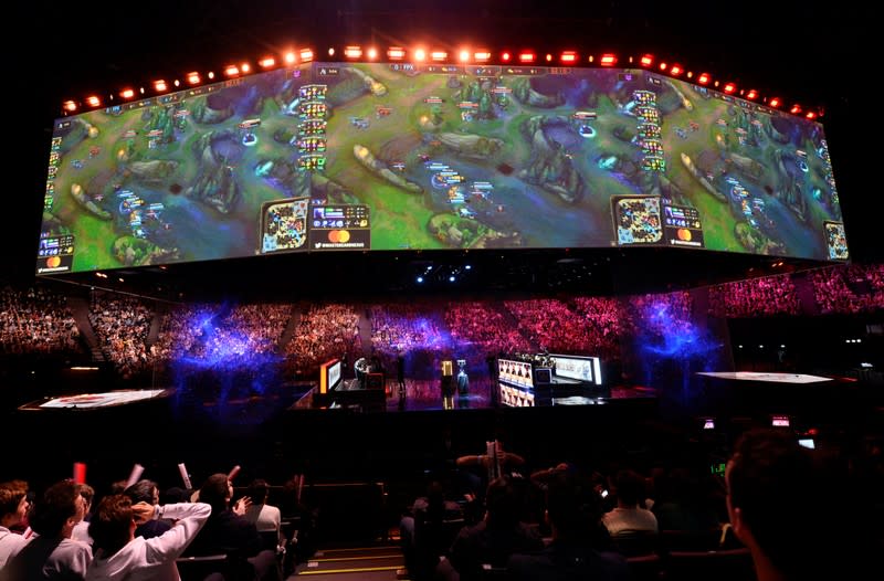 League of Legends World Championship Finals in Paris