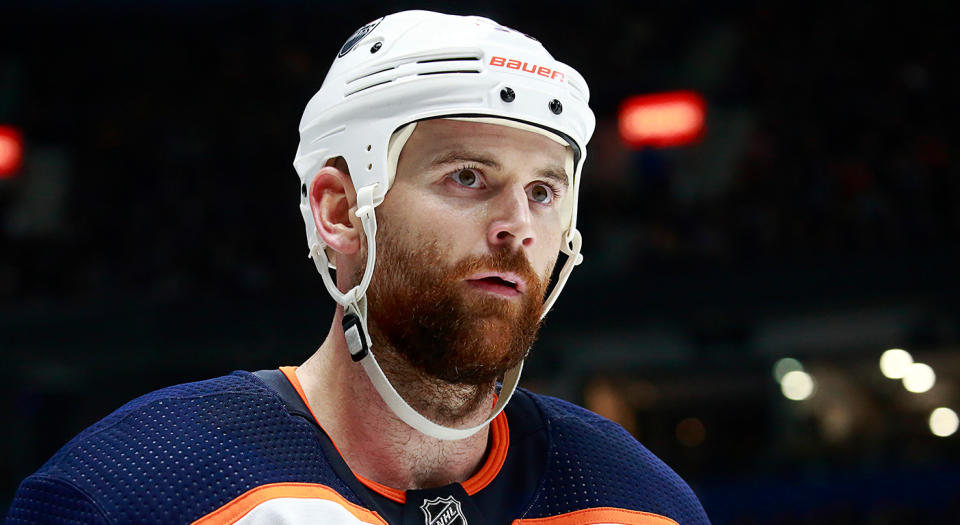 VANCOUVER, BC - DECEMBER 23: Zack Kassian #44 of the Edmonton Oilers skates up ice during their NHL game against the Vancouver Canucks at Rogers Arena December 23, 2019 in Vancouver, British Columbia, Canada. (Photo by Jeff Vinnick/NHLI via Getty Images)"n 