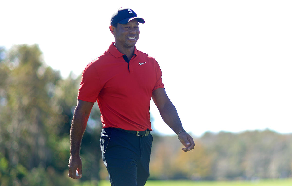Tiger Woods gör konkurrenskraftig comeback på Genesis Invitational