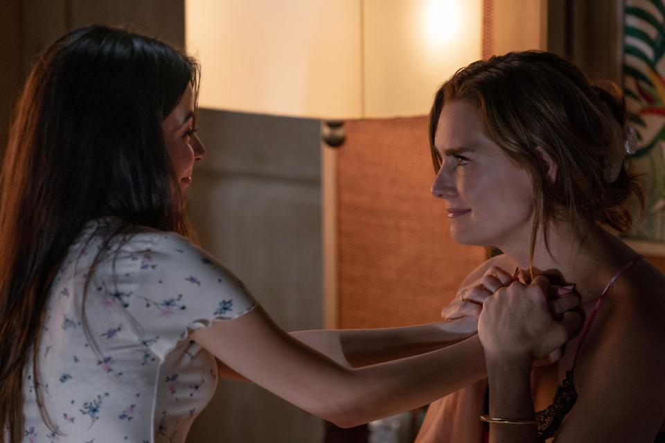 Emma (Miranda Cosgrove, left) and her single mother Lana (Brooke Shields) share a heartfelt moment the night before Emma's wedding in Netflix's "Mother of the Bride."