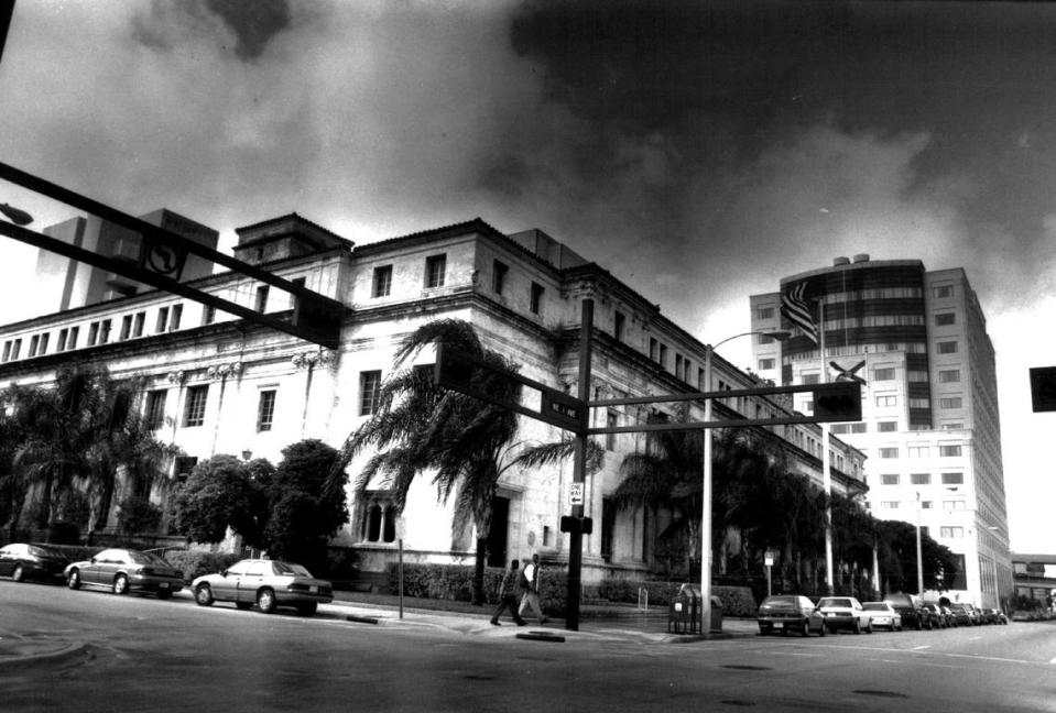 In 1994, landmark buidings: Central Baptist Church and the post office in downtown Miami.