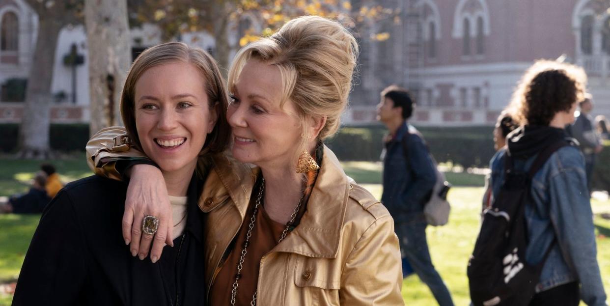 jean smart, hannah einbinder in hacks season 3