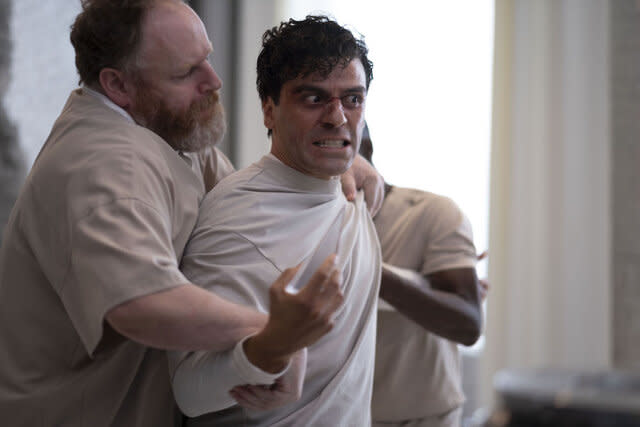 (L-R): David Ganly as Billy Fitzgerald, Oscar Isaac as Marc Spector/Steven Grant, and Ann Akin as Bobbi Kennedy in Marvel Studios' MOON KNIGHT