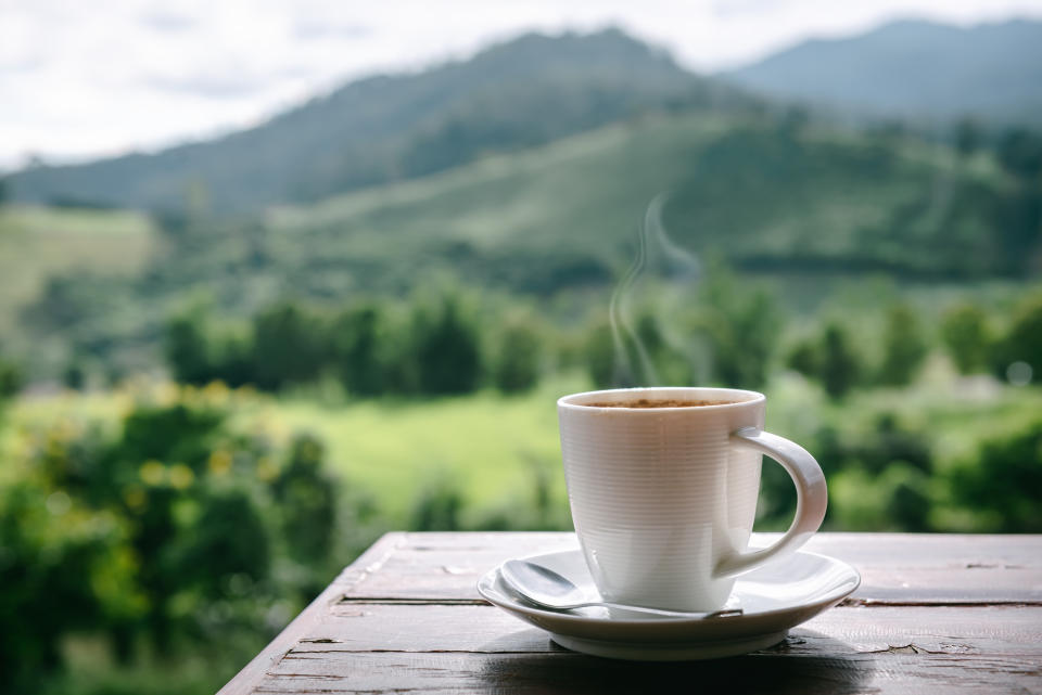 Jetzt lohnt es sich, Vorräte anzulegen - Kaffee hält sich lang und viele Sorten sind derzeit Bei Amazon günstiger zu haben! (Bild: Amazon)