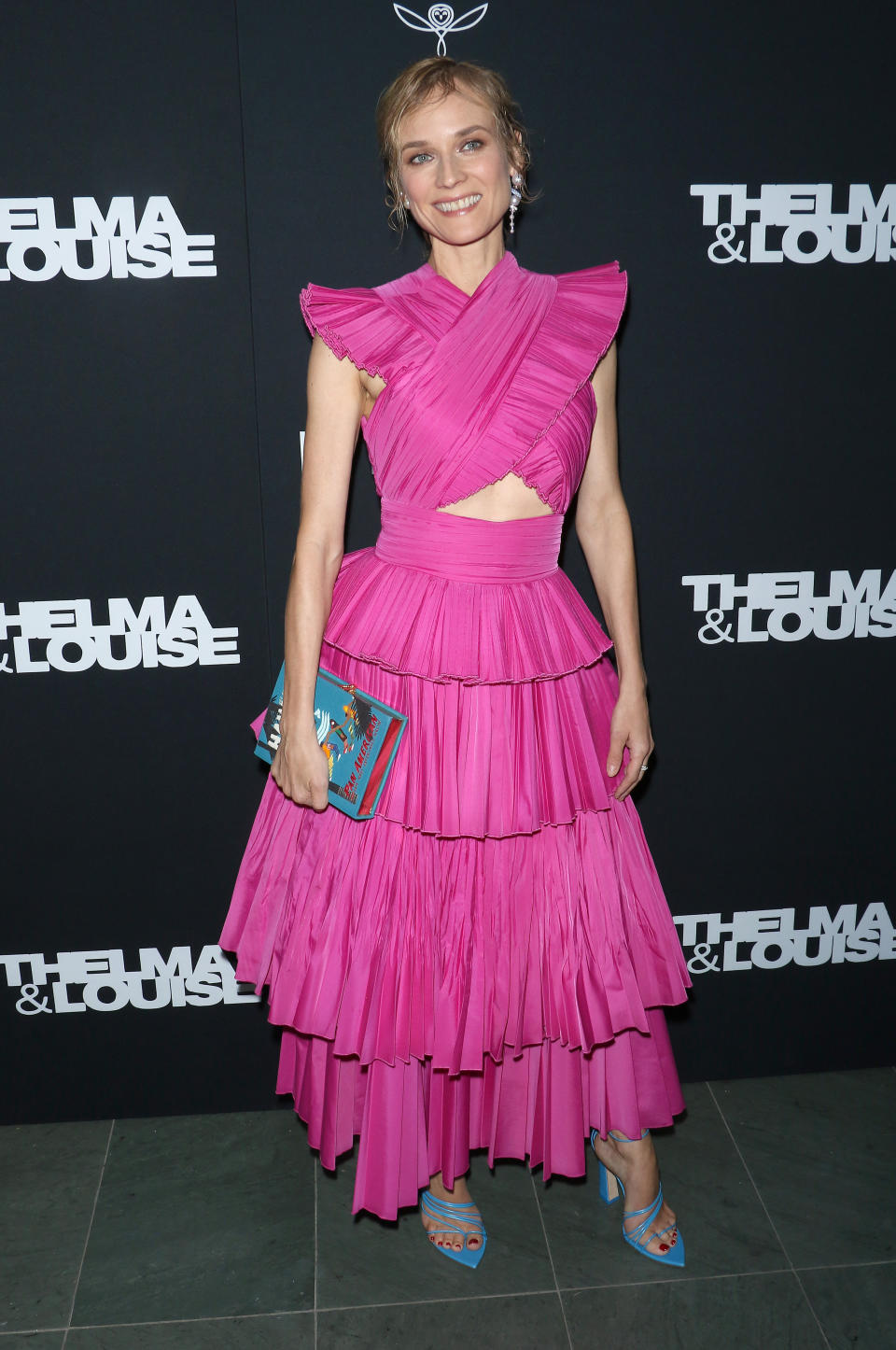 Diane Kruger no pasó desapercibida en la proyección tras escoger un vestido fucsia de Prabal Gurung. (Foto: Jim Spellman / Getty Images)