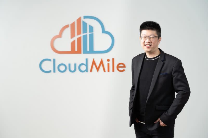 CloudMile萬里雲創辦人暨執行長劉永信宣布本次1,000萬美元的B輪募資，將投注於今年啟動的新據點-馬來西亞吉隆坡。（CloudMile萬里雲提供）