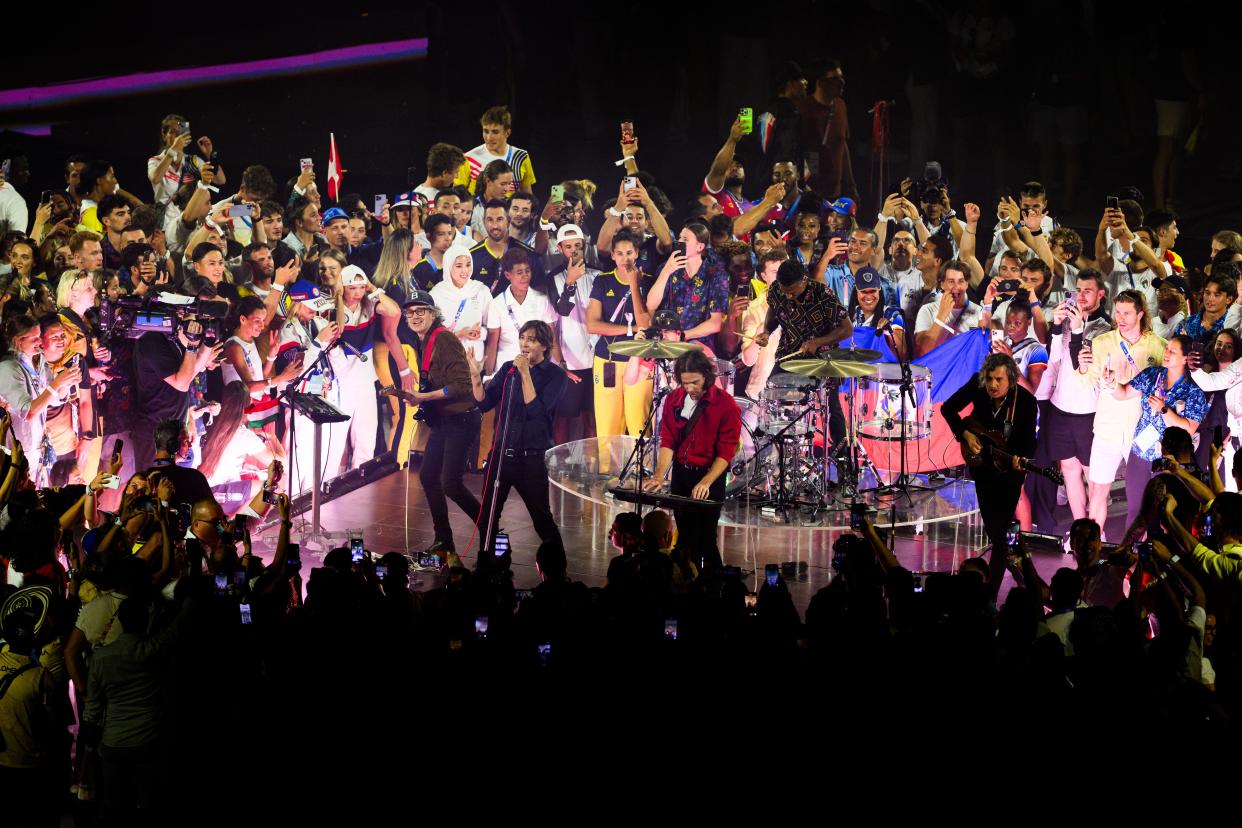 240811 Phœnix perform during the Closing Ceremony of the Paris 2024 Olympic Games on August 11, 2024 in Paris.  Photo: Joel Marklund / BILDBYRÅN / kod JM / JM0605 bbeng olympic games olympics os ol olympiska spel olympiske leker paris 2024 paris-os paris-ol closing ceremony avslutningsceremoni (Photo by JOEL MARKLUND/Bildbyran/Sipa USA)