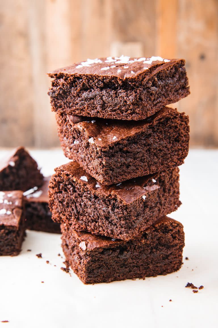 Fudgy Paleo Brownies