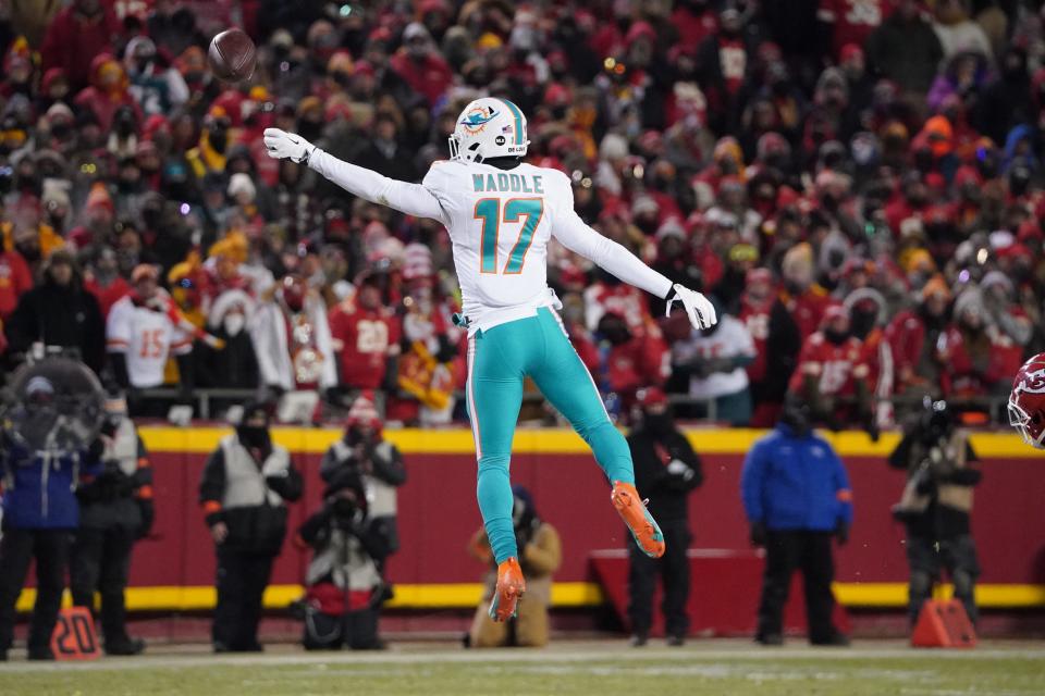 Jan 13, 2024; Kansas City, Missouri, USA; Miami Dolphins wide receiver Jaylen Waddle (17) misses catching a pass against the Kansas City Chiefs during the first half of the 2024 AFC wild card game at GEHA Field at Arrowhead Stadium. Mandatory Credit: Denny Medley-USA TODAY Sports