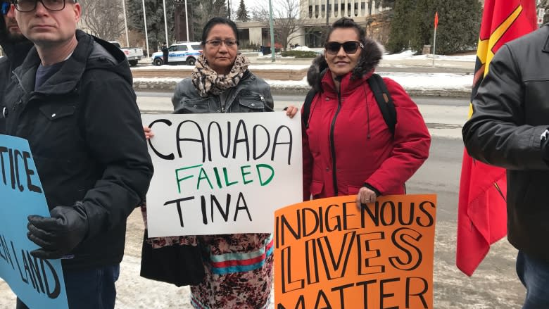 Regina round dance stops traffic for murdered teen Tina Fontaine