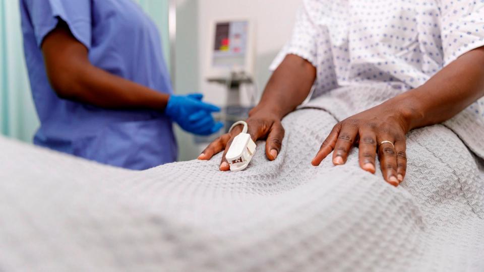 PHOTO: Close up of hospitalized patient's hand with pulse oximeter (STOCK IMAGE/Getty Images)