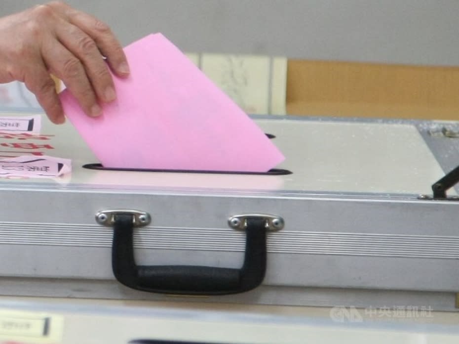 中選會宣布，台中市第2選舉區立委缺額補選111年1月9日投票。（中央社檔案照片）
