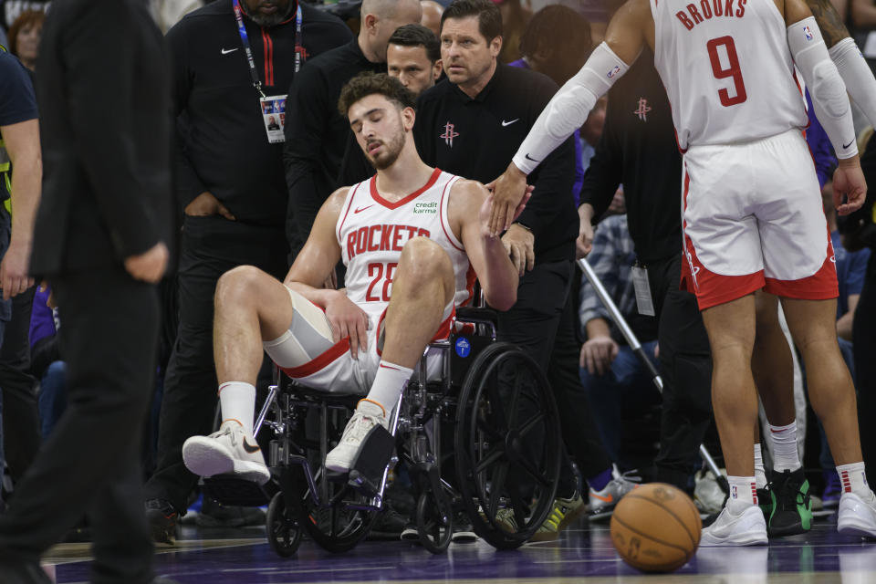 Alperen Sengun reportedly has a severely sprained ankle and bone bruise on his right knee. (AP Photo/Randall Benton)