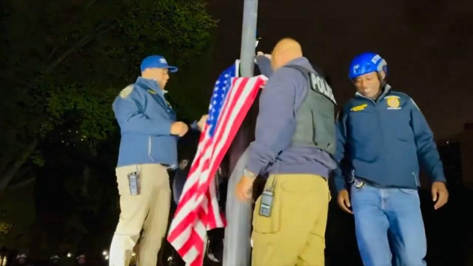 Officers then raised Old Glory after clearing out protesters. @NYPDDaughtry/X