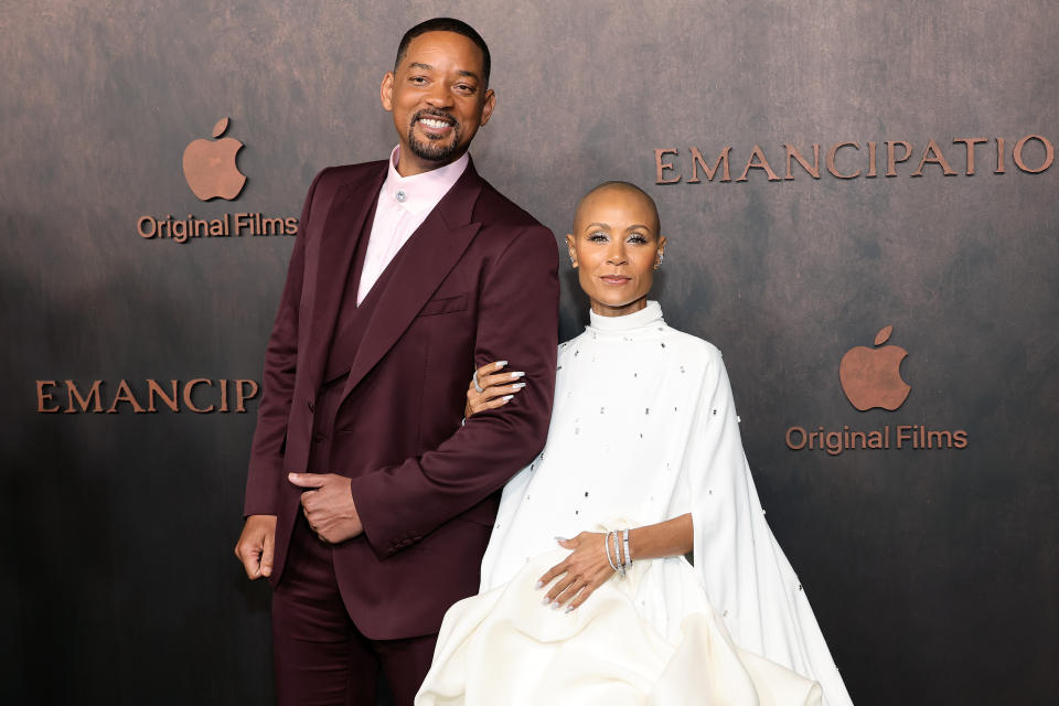 LOS ANGELES, CALIFORNIA - NOVEMBER 30: (L-R) Will Smith and Jada Pinkett Smith attend Apple Original Films' 