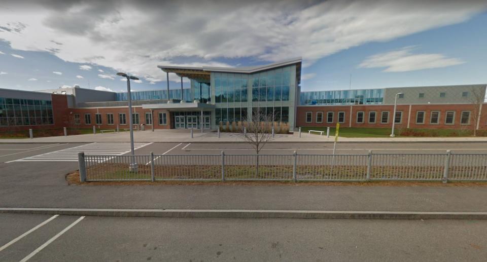 Photo shows the front of Maine's Falmouth Elementary School. Source: Google Maps