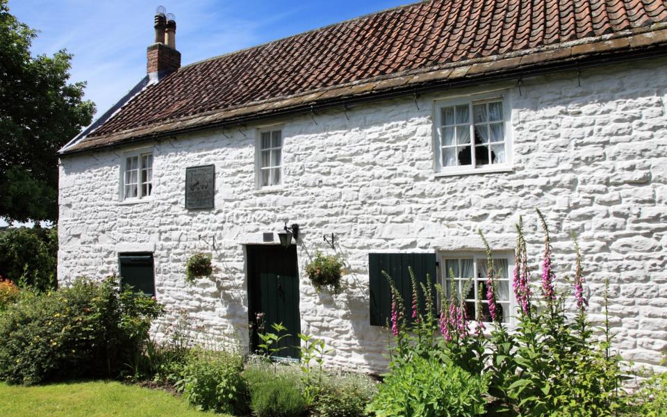 George Stephenson's birthplace near Wylam - Washington Imaging/Alamy