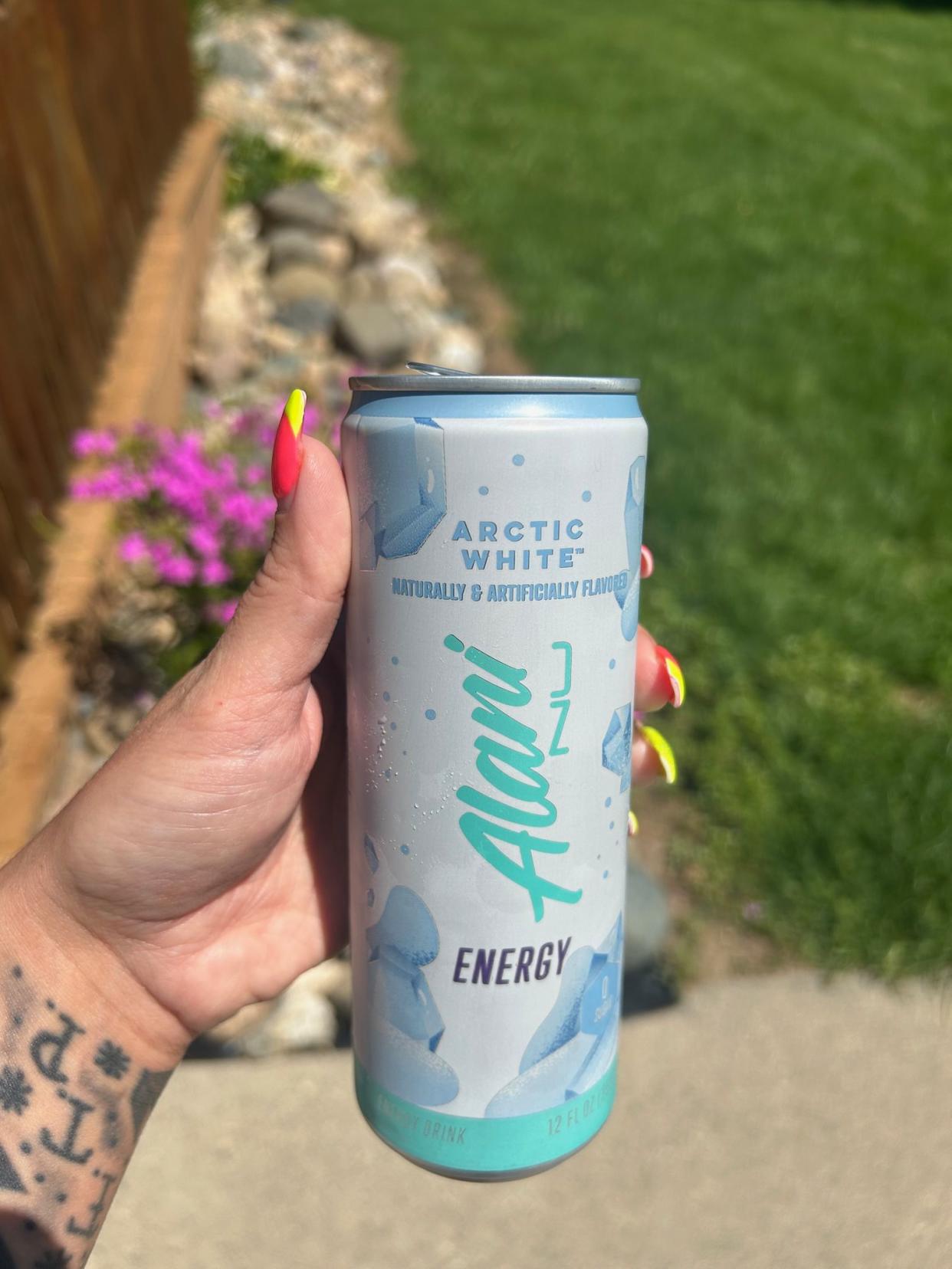 Arctic White Alani Nu energy drink