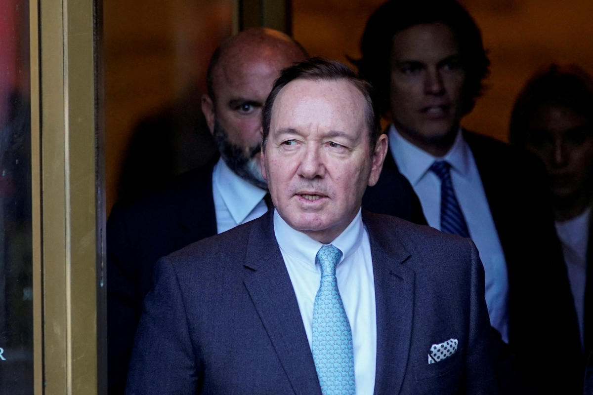 Actor Kevin Spacey Faces More Sexual Assault Charges In Britain [video]