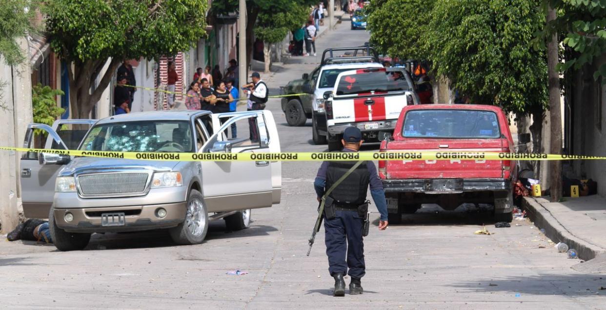 En un velorio en Jaral del Progreso, Guanajuato, cinco personas fueron asesinadas a balazos.