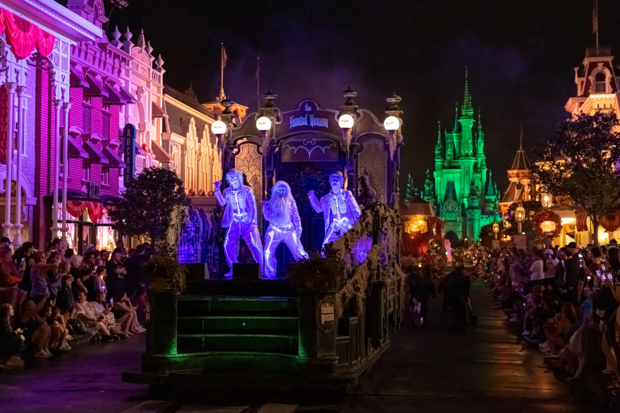 Main Street U.S.A. at Magic Kingdom Park during Mickey's Not-So-Scary Halloween Party. (Photo: Walt Disney World Resort)