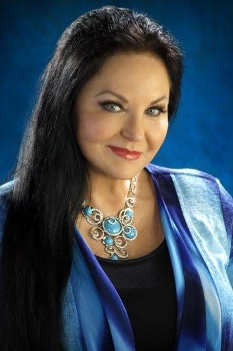 Crystal Gayle will perform April 14 at the Brown County Music Center.