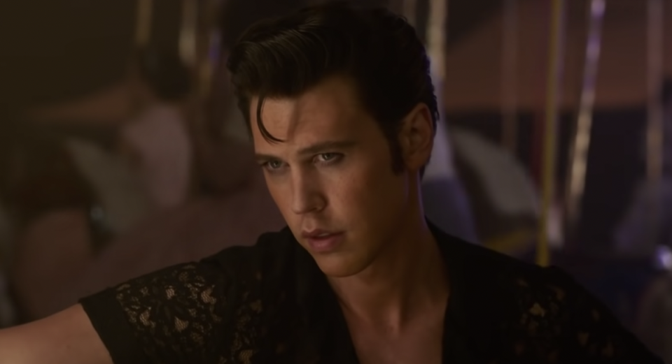 Austin Butler plays Elvis Presley in ‘Elvis’ (Warner Bros Pictures/YouTube)