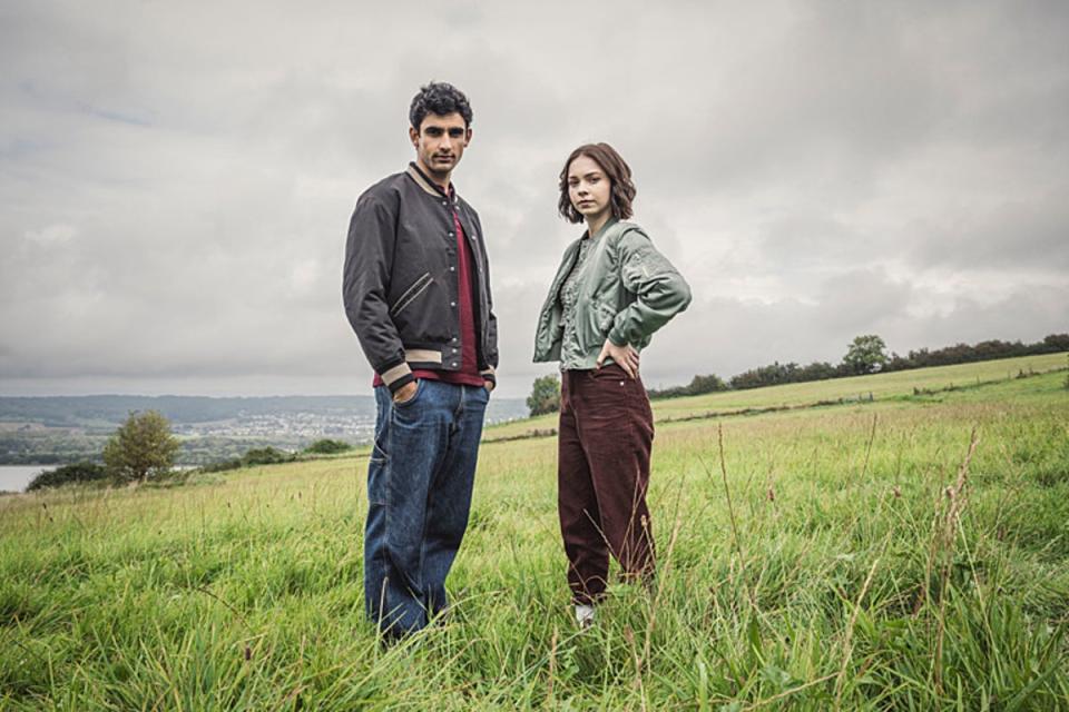 Ravi (Zain Iqbal) and Pip (Emma Myers) (BBC/Moonage Pictures/Sally Mais)