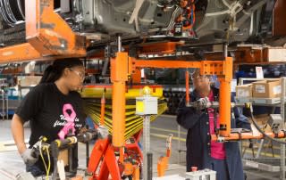 Mother-daughter team installs battery packs in Chevrolet Volt electric cars