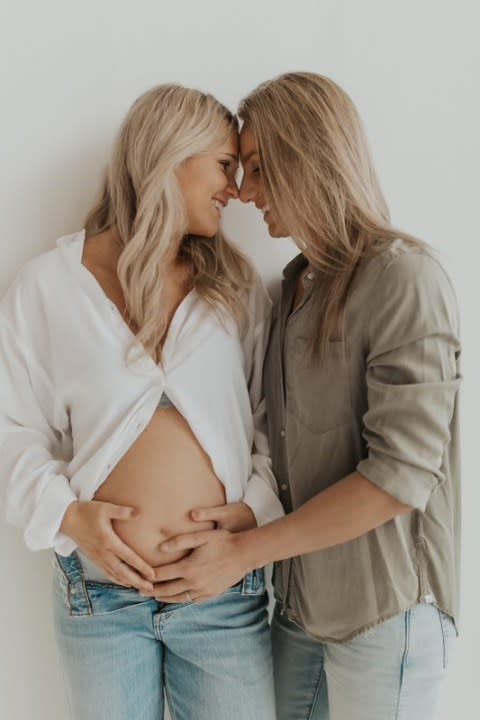 Savannah (left) and Becky (right).