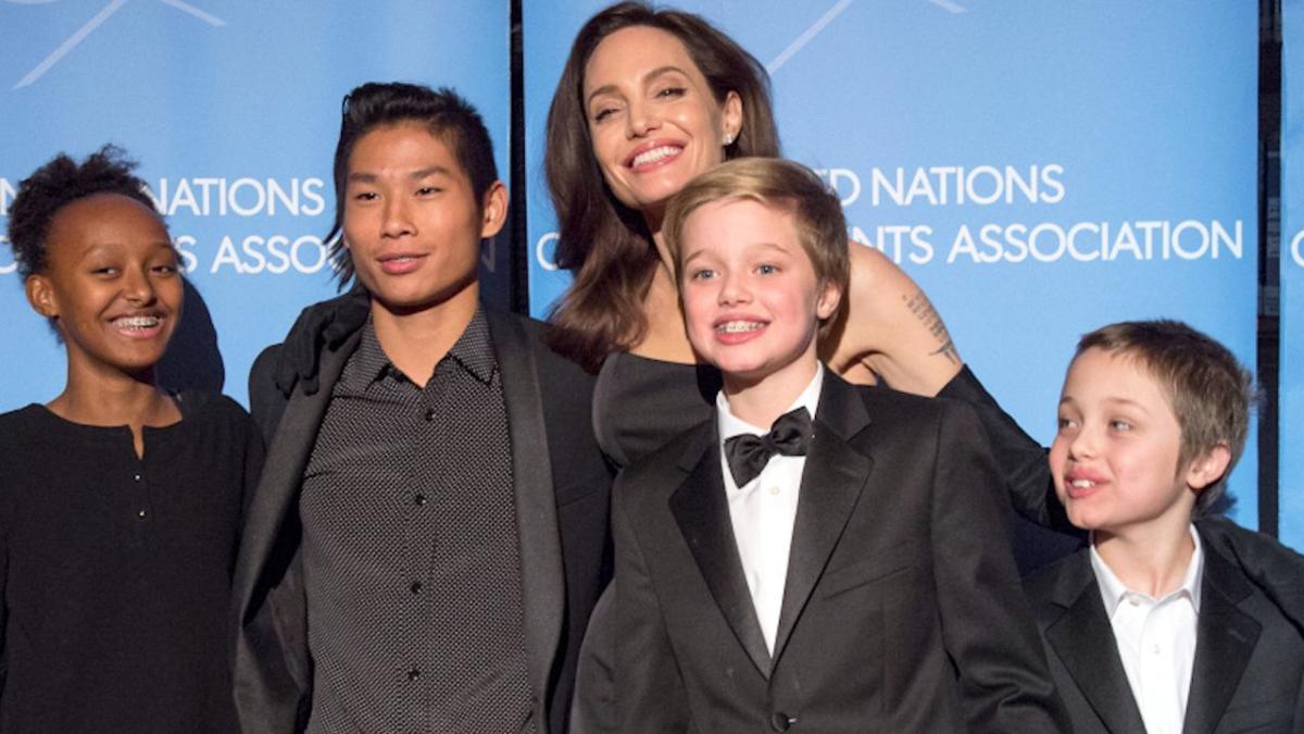 Angelina Jolie's 6 Kids Do This When They See Her '90s Punk-Rock Era –  SheKnows