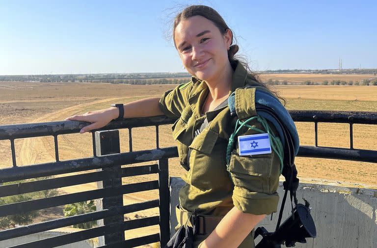 Luisina dejó los escenarios, donde se destacaba como bailarina, emigró a Israel y se dedicó las relaciones internacionales en su paso por el servicio militar