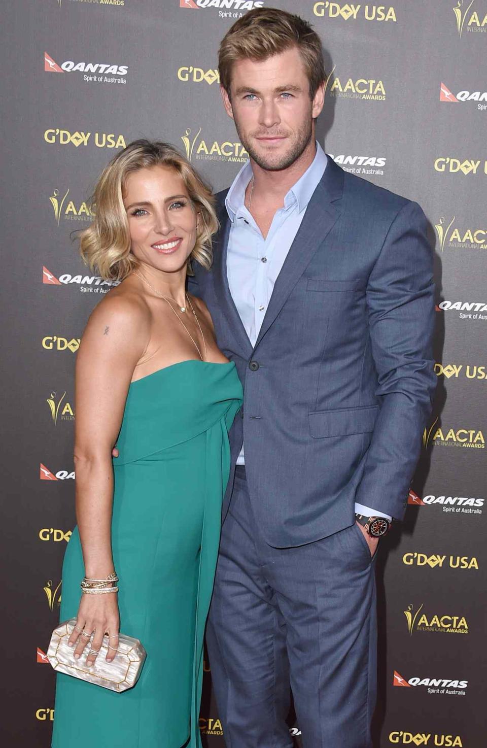 Actors Elsa Pataky (L) and Chris Hemsworth attend the 2015 G'Day USA GALA featuring the AACTA International Awards presented by QANTAS at Hollywood Palladium on January 31, 2015 in Los Angeles, California