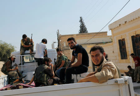 Turkish-backed Free Syrian Army (FSA) fighters are seen in the border town of Jarablus, Syria, August 31, 2016. REUTERS/Umit Bektas