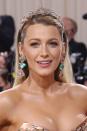 <p>How to keep a crown in place all night long? Opt for a Blake Lively style secret dutch braid.</p>