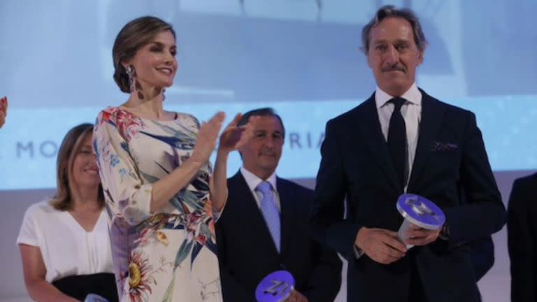 En 2016, el argentino Roberto Torretta recibió el Premio Nacional de la Moda de manos de la reina Letizia, quien suele vestir sus diseños