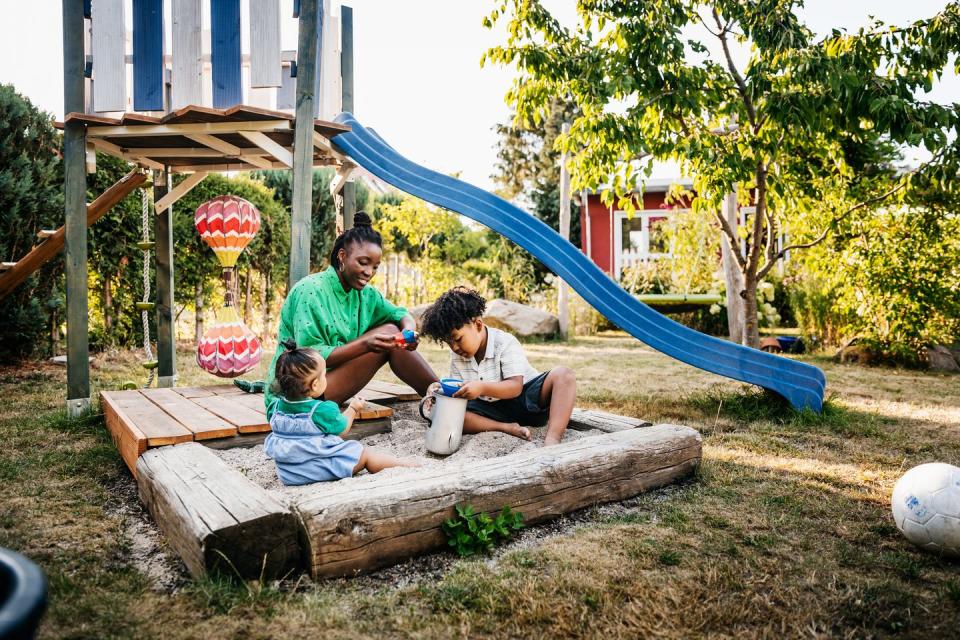 summer activities build a sandbox