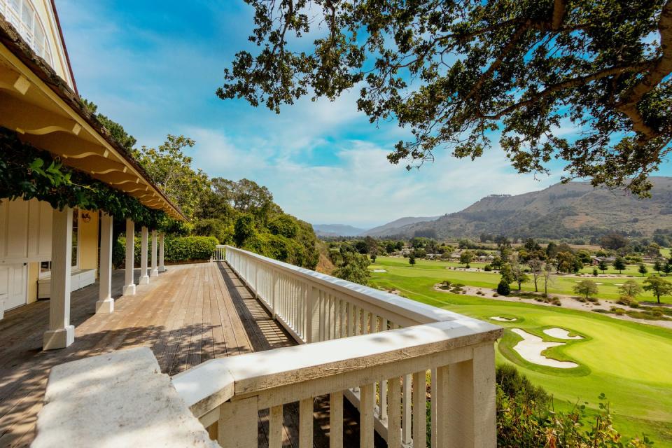 The home overlooks the Quail Lodge Golf Course and the Santa Lucia mountain range.