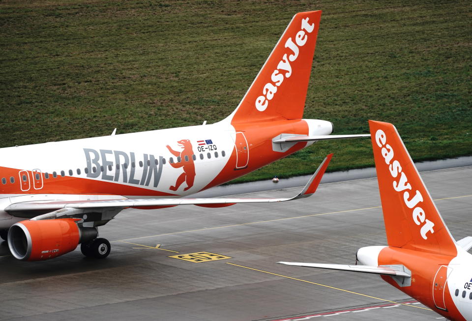 This winter, EasyJet is flying at just 20% capacity due to COVID-19-related travel restrictions. Photo: Kay Nietfeld/Pool via Reuters