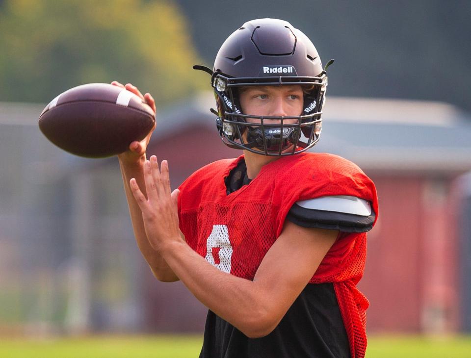Thurston quarterback Noah Blair practices with the Colts as the team prepares for the 2023 season.