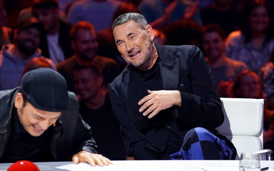 <p>Bei der Neugestaltung der einstigen Flaggschiff-Show "Das Supertalent" hatte RTL kein Glück - dann kam auch noch Corona-Pech dazu. Jury-Hoffnungsträger Lukas Podolski fiel für die meisten Folgen aus. Der Tiefpunkt: demütigende 780.000 Zuschauer in direkter Konkurrenz zu "Masked Singer" und "Wetten, dass ..?". Zu lachen hatte eigentlich nur einer: der aussortierte Ex-Jurychef Dieter Bohlen. (Bild: RTL / Stefan Gregorowius)</p> 